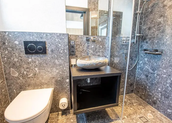 In Near Krimml Falls 度假居