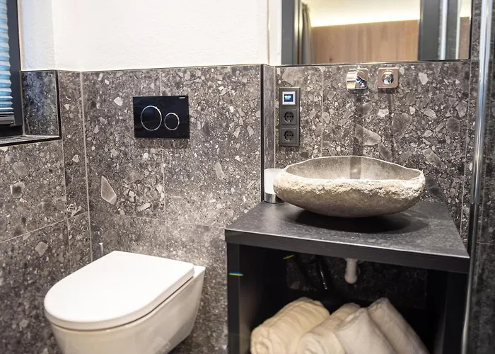 度假居 In Near Krimml Falls